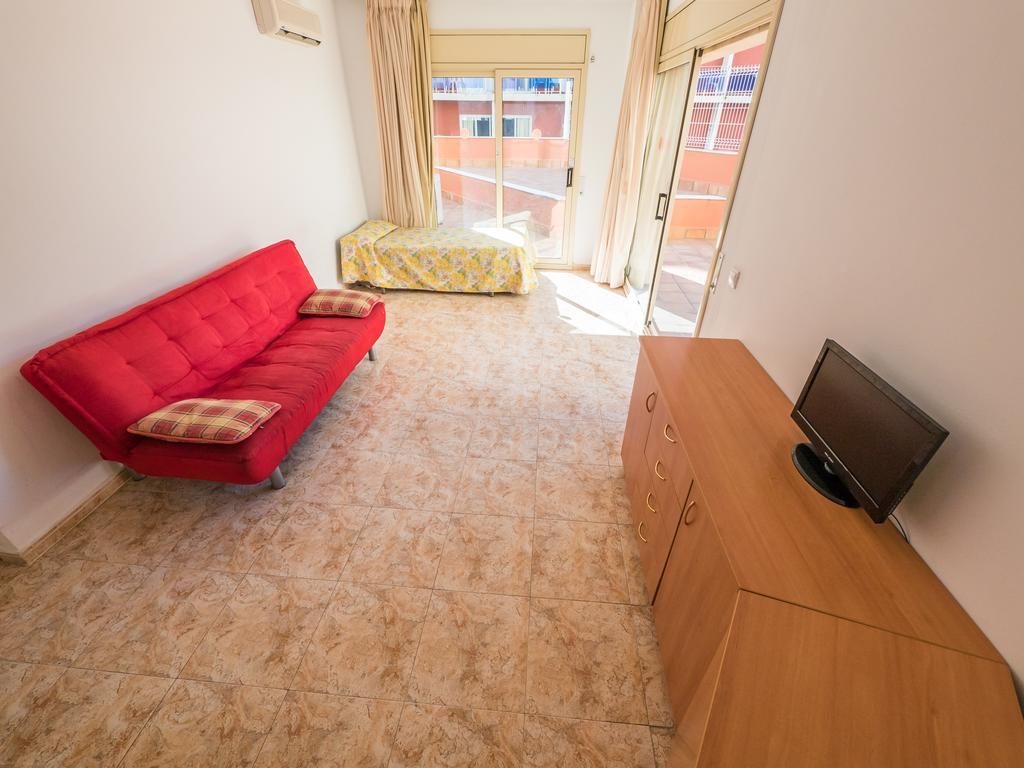 Apartaments Ar Easy Santa Anna II يوريت دي مار المظهر الخارجي الصورة