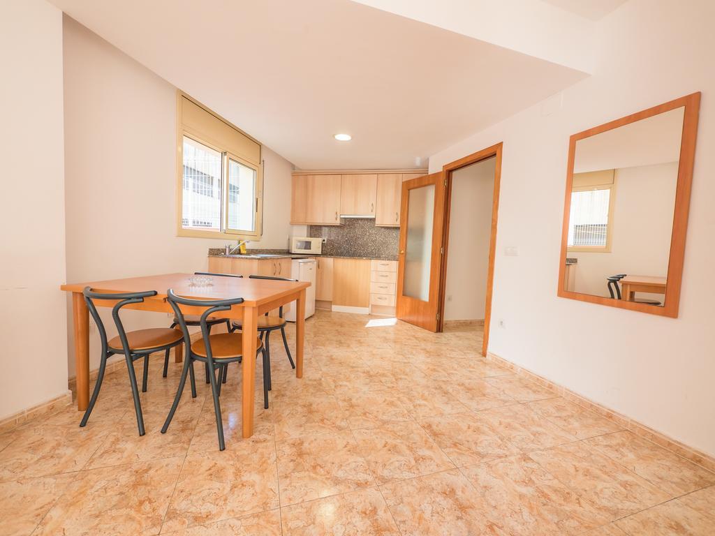 Apartaments Ar Easy Santa Anna II يوريت دي مار المظهر الخارجي الصورة