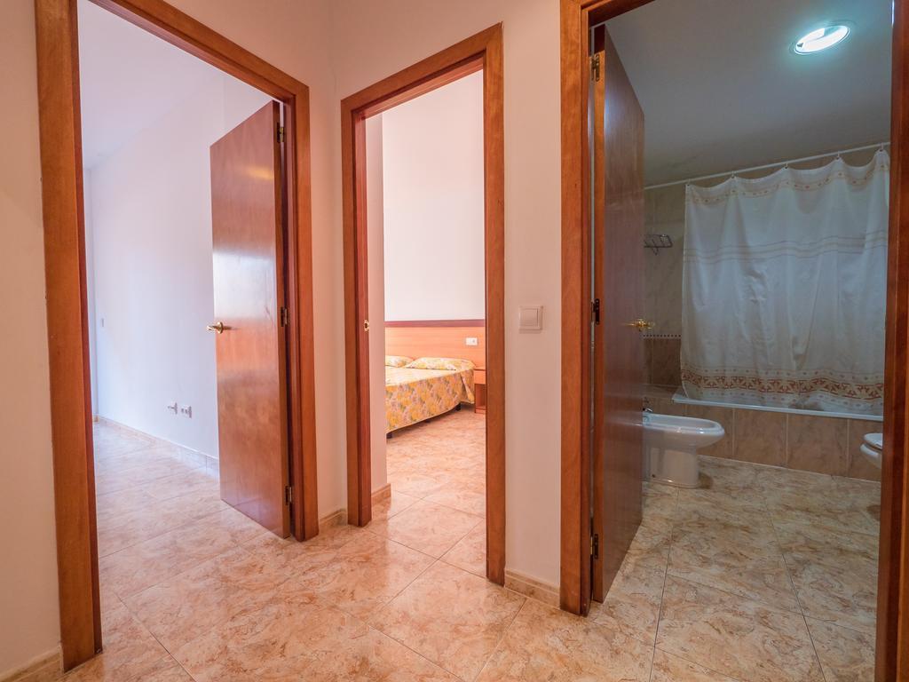 Apartaments Ar Easy Santa Anna II يوريت دي مار المظهر الخارجي الصورة