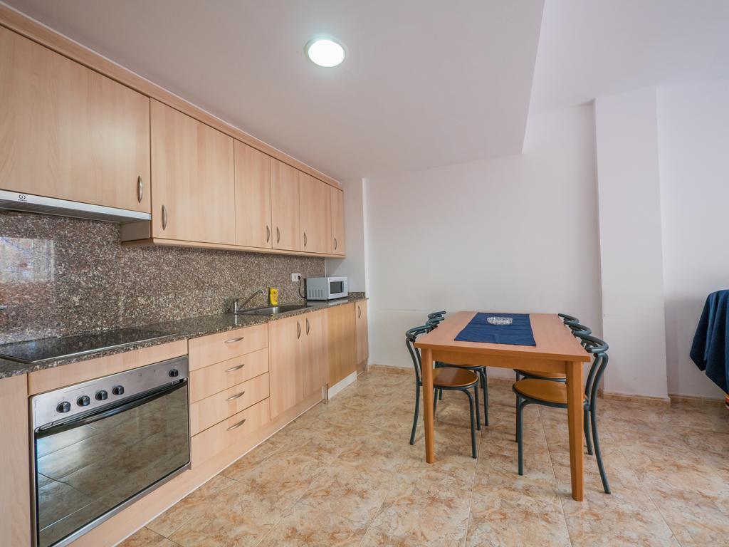 Apartaments Ar Easy Santa Anna II يوريت دي مار المظهر الخارجي الصورة