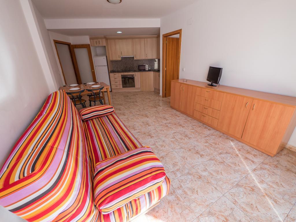 Apartaments Ar Easy Santa Anna II يوريت دي مار المظهر الخارجي الصورة