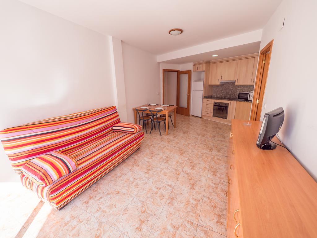 Apartaments Ar Easy Santa Anna II يوريت دي مار المظهر الخارجي الصورة