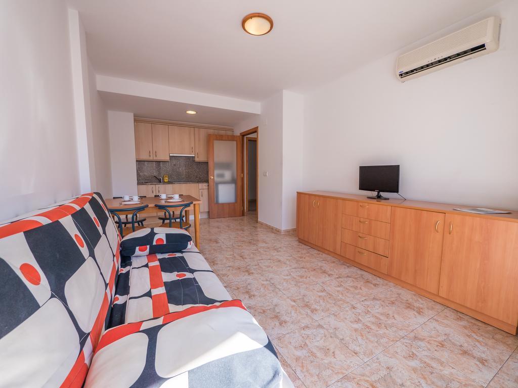 Apartaments Ar Easy Santa Anna II يوريت دي مار المظهر الخارجي الصورة