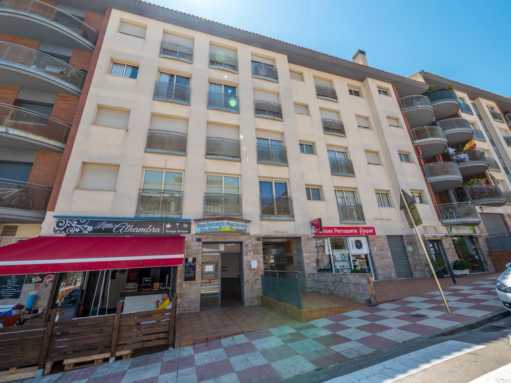 Apartaments Ar Easy Santa Anna II يوريت دي مار المظهر الخارجي الصورة