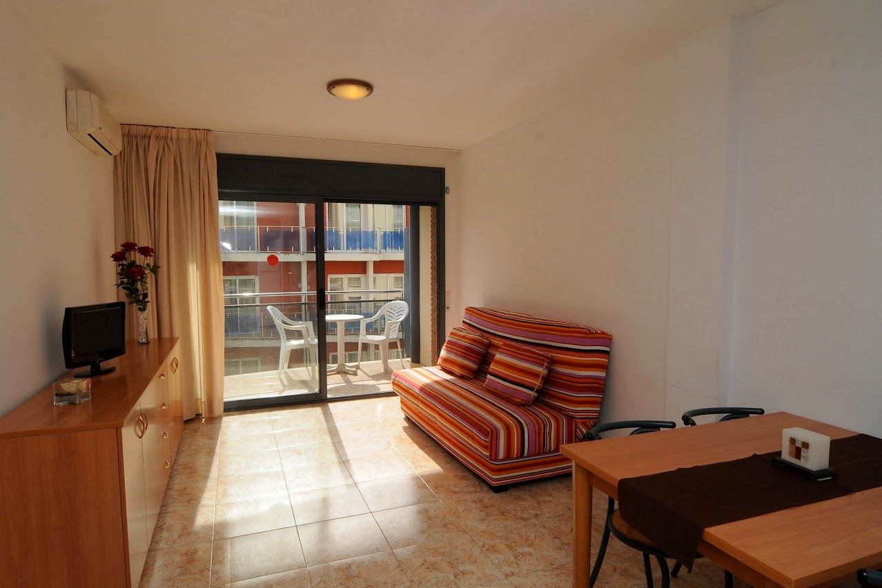 Apartaments Ar Easy Santa Anna II يوريت دي مار المظهر الخارجي الصورة